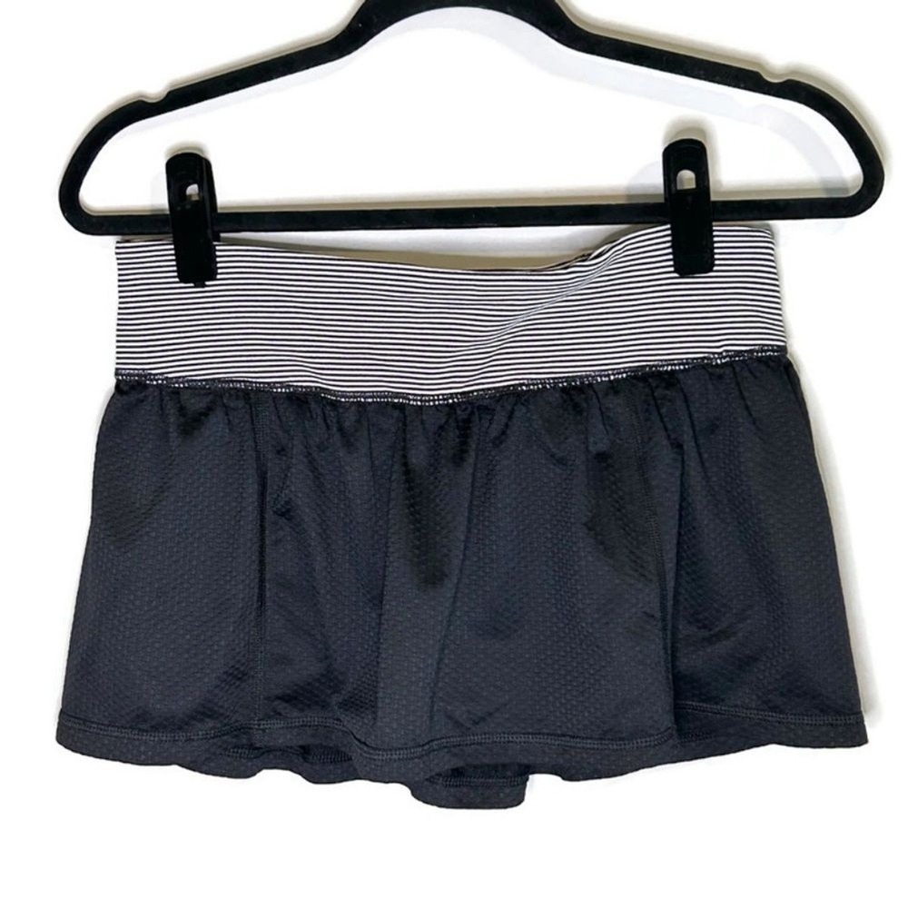 American Eagle Womens Small Black Striped Waistband Mesh Athletic Skort Skirt